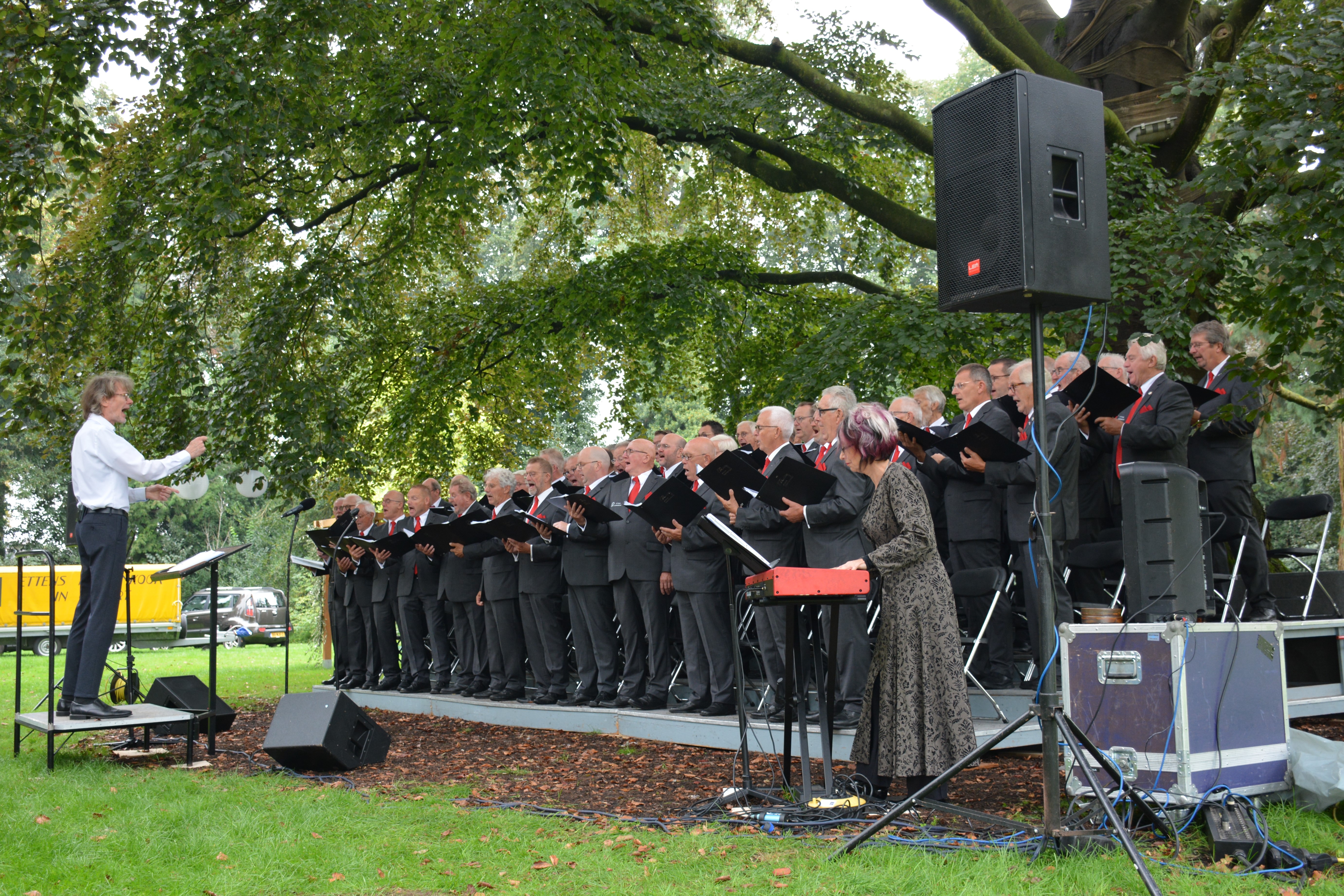 Het Ettens Mannenkoor zingt 14 oktober in kasteelstad ‘s-Heerenberg!